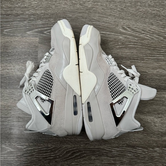 Air Jordan 4 Frozen Moments! - Picture 4 of 6